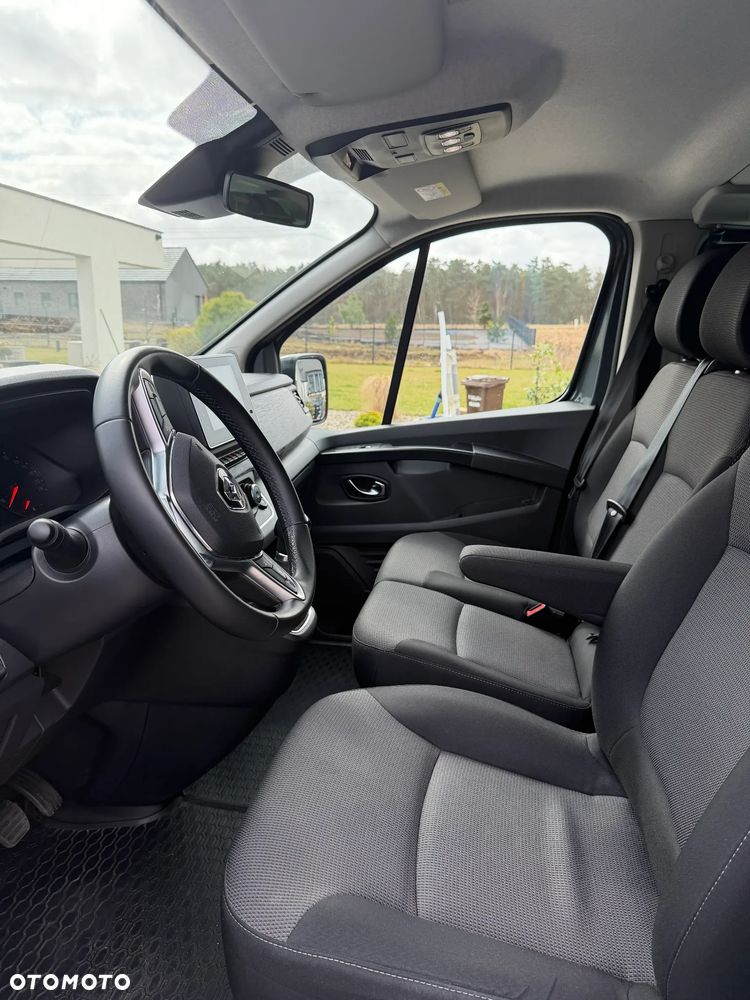 Renault TRAFFIC Grand EQUILIBRE Blue dCi 150 - 6