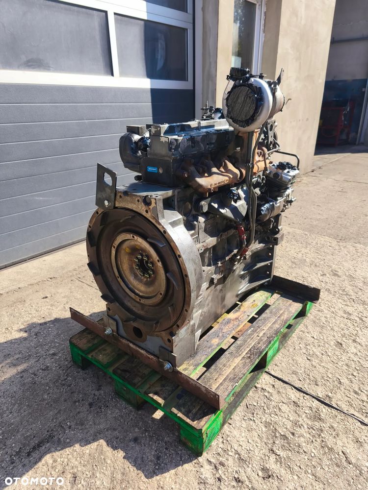 Remont Silnika Fendt Favorit 916 920 924 926 MAN D0826/D0836 - 1