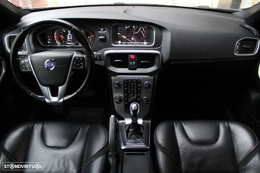Volvo V40 D2 Powershift Ocean Race - 6