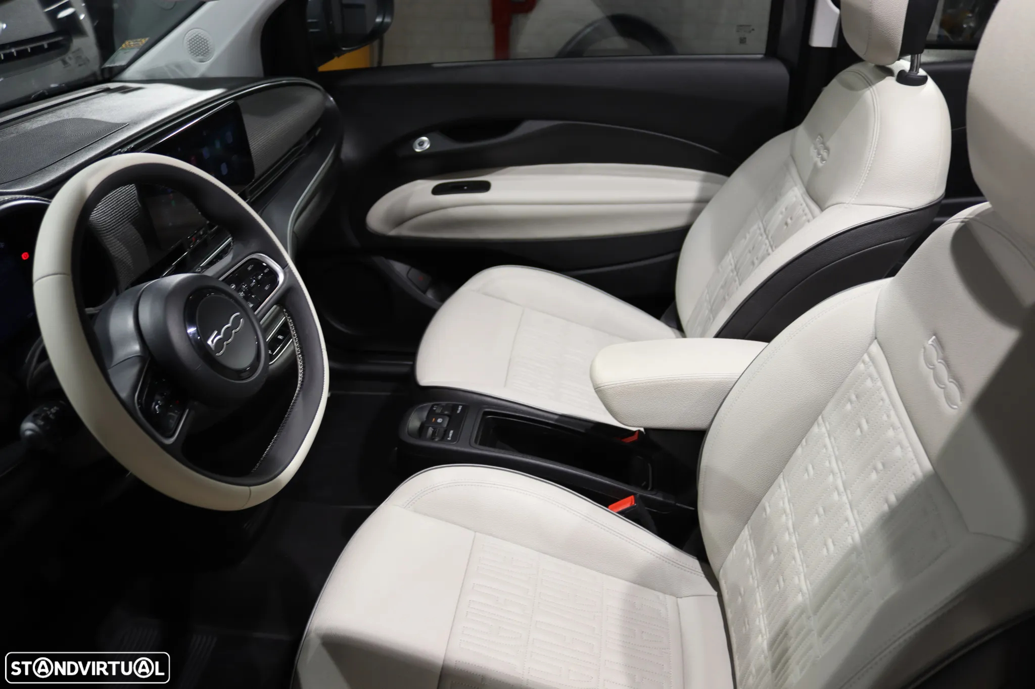 Fiat 500e C La Prima by Bocelli - 11