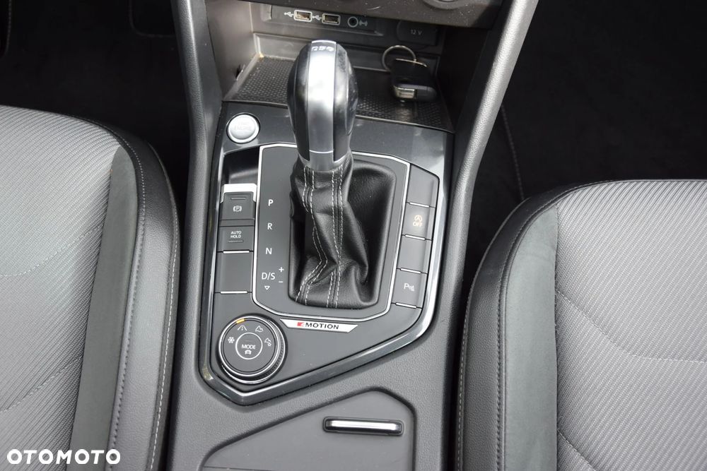 Volkswagen Tiguan 2.0 TDI BMT SCR 4Mot Highline DSG - 13