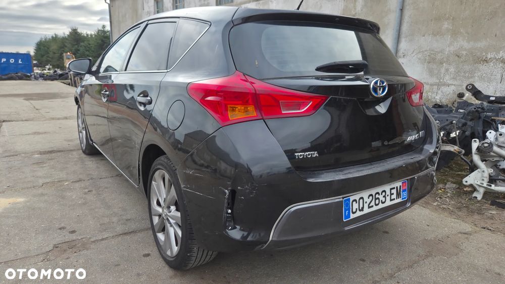 Toyota Auris 2013 photo 3