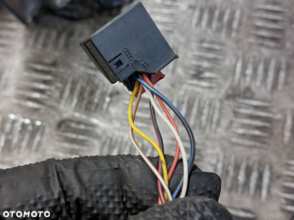 LUSTERKO LEWE ELEKTRYCZNE VOLKSWAGEN PASSAT B6 LC9X 6 PIN EU - 6