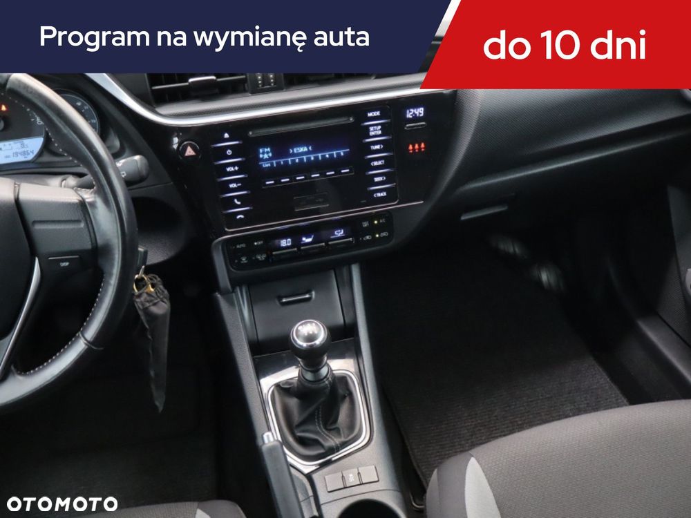 Toyota Auris - 10