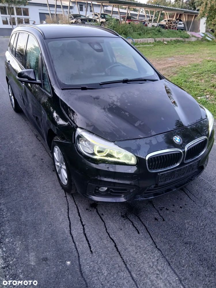 BMW Seria 2 218d Sport-Aut - 3