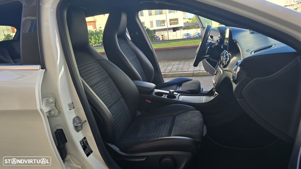 Mercedes-Benz GLA 220 d AMG Line - 23