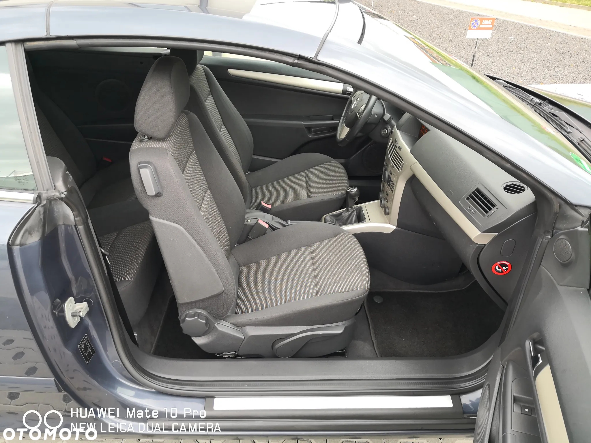 Opel Astra TwinTop 1.8 Cosmo - 8