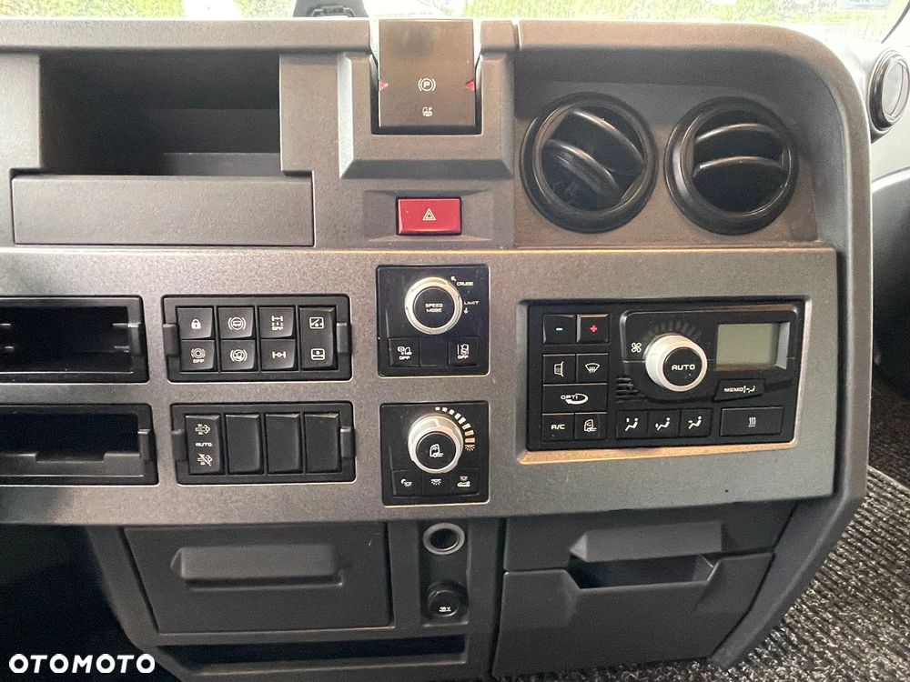 Renault T460 - 26
