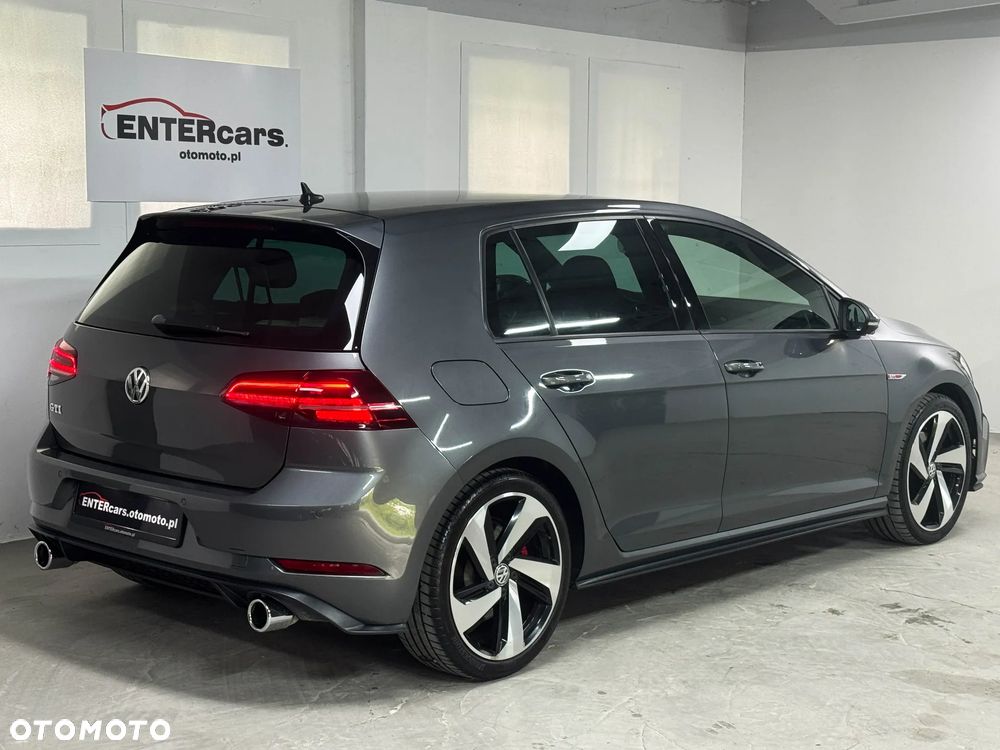 Volkswagen Golf GTI (BlueMotion Technology) DSG - 11