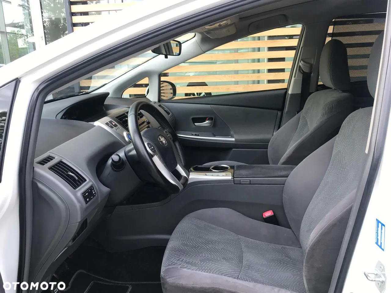 Toyota Prius+ 1.8 HSD Premium - 37