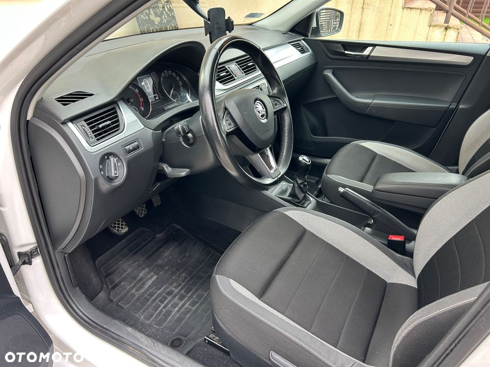 Skoda RAPID 1.0 TSI Ambition - 9