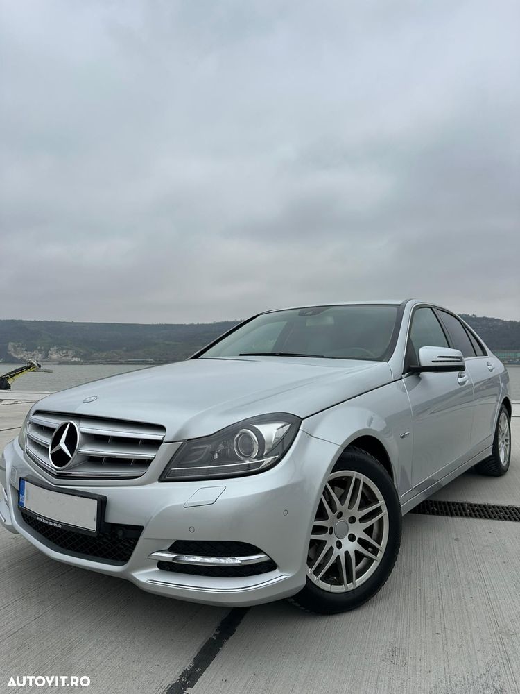 Mercedes-Benz C 200 (BlueEFFICIENCY) 7G-TRONIC Avantgarde - 2