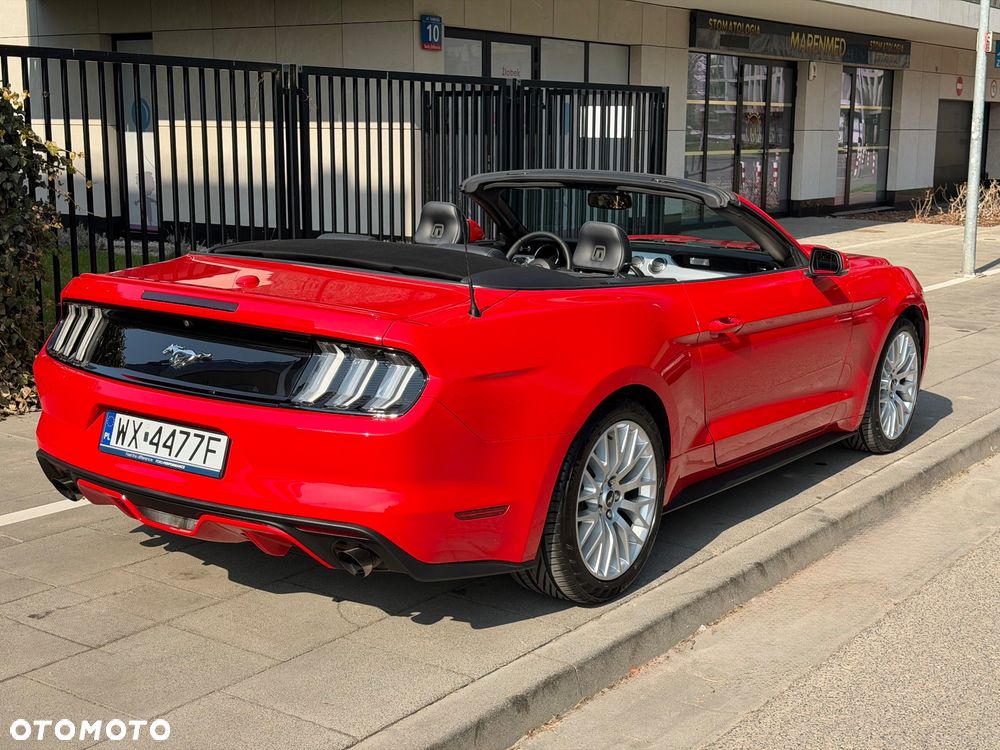 Ford Mustang - 11