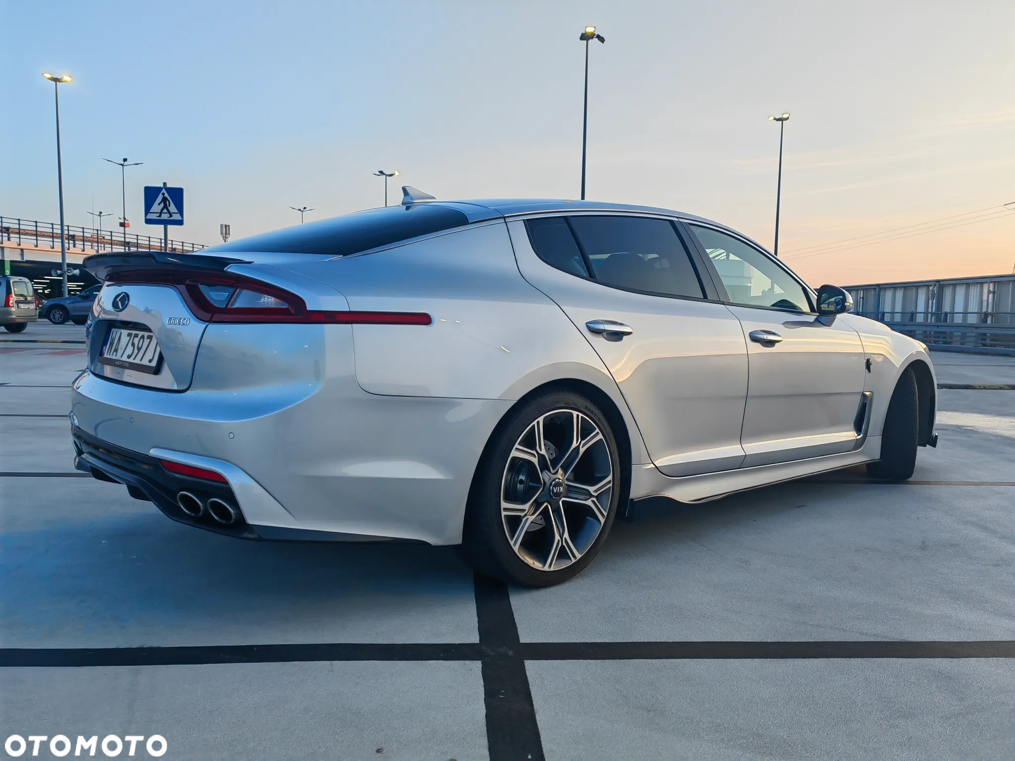 Kia Stinger 2.0 T-GDI L - 5