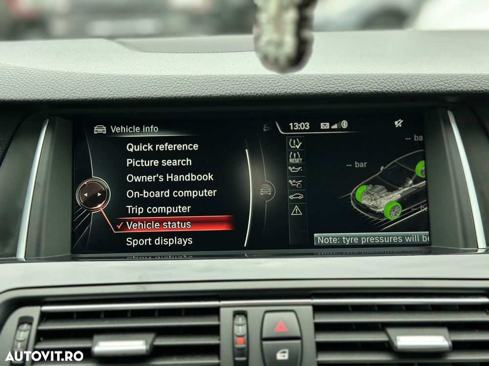 BMW Seria 5 520d Aut. - 30