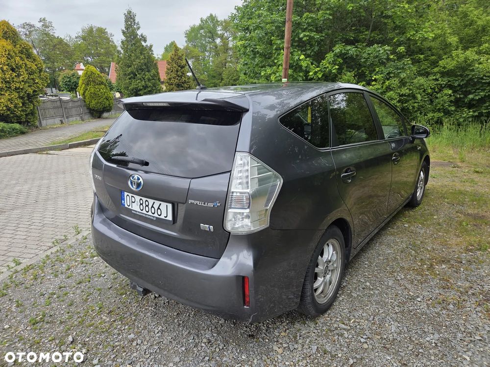 Toyota Prius+ (Hybrid) Comfort - 3