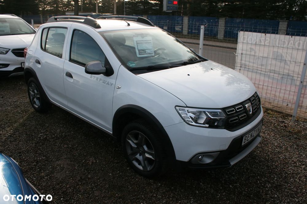 Dacia Sandero Stepway 0.9 TCe Laureate - 4