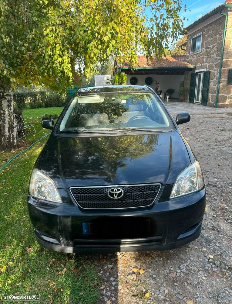 Toyota Corolla - 1