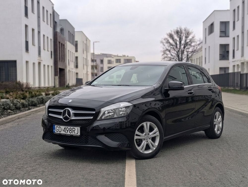 Mercedes-Benz Klasa A 180 d Activity Edition - 1