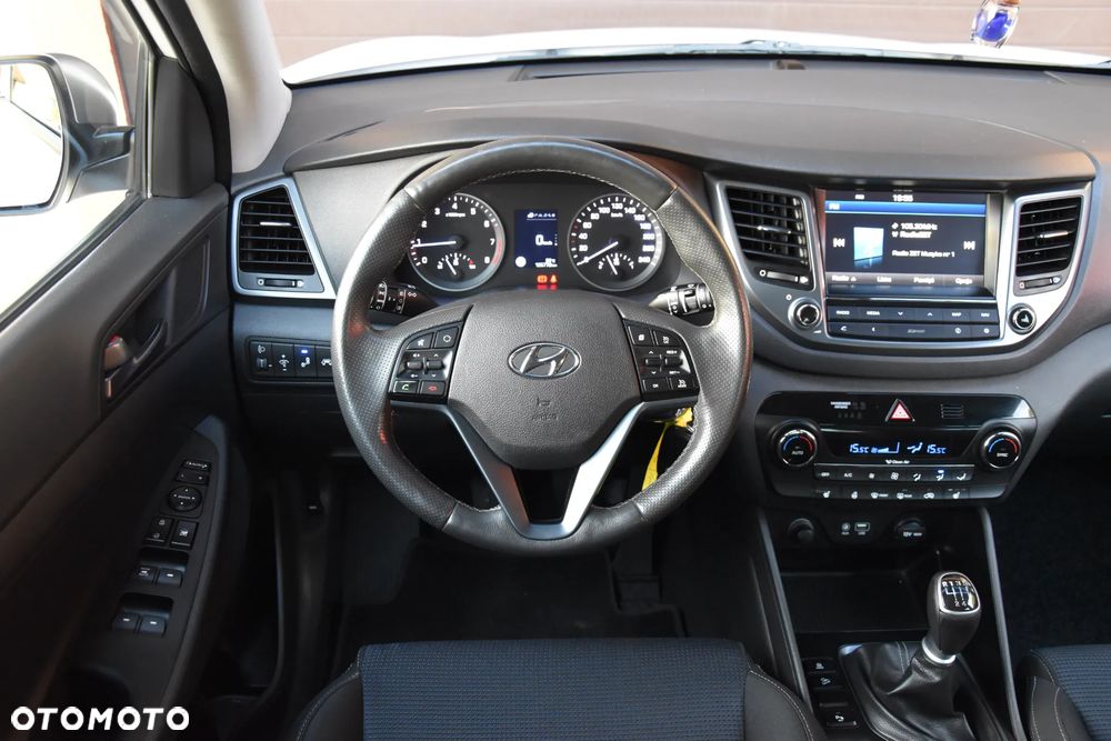 Hyundai Tucson 1.6 Turbo 2WD Advantage - 23