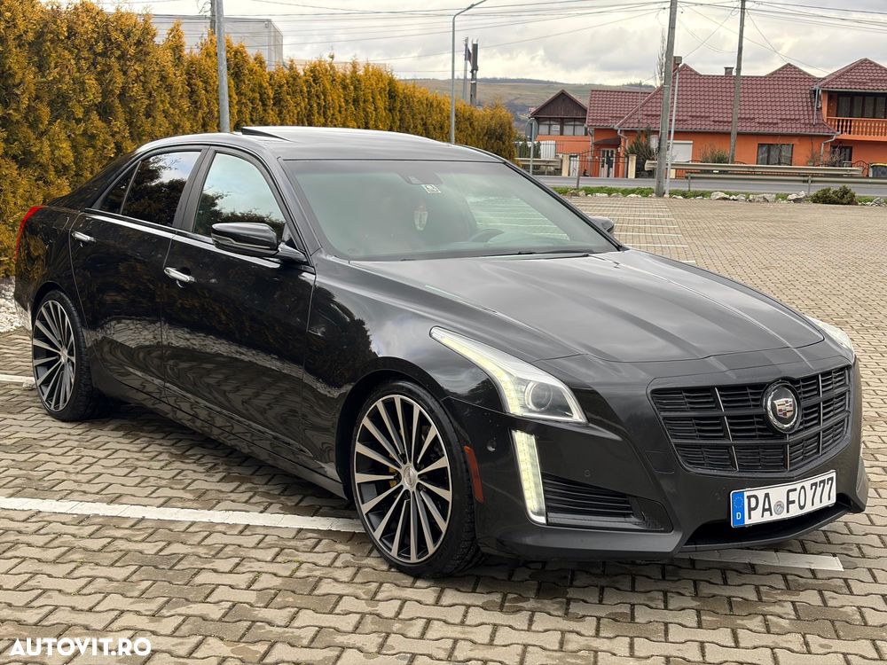 Cadillac CTS - 4