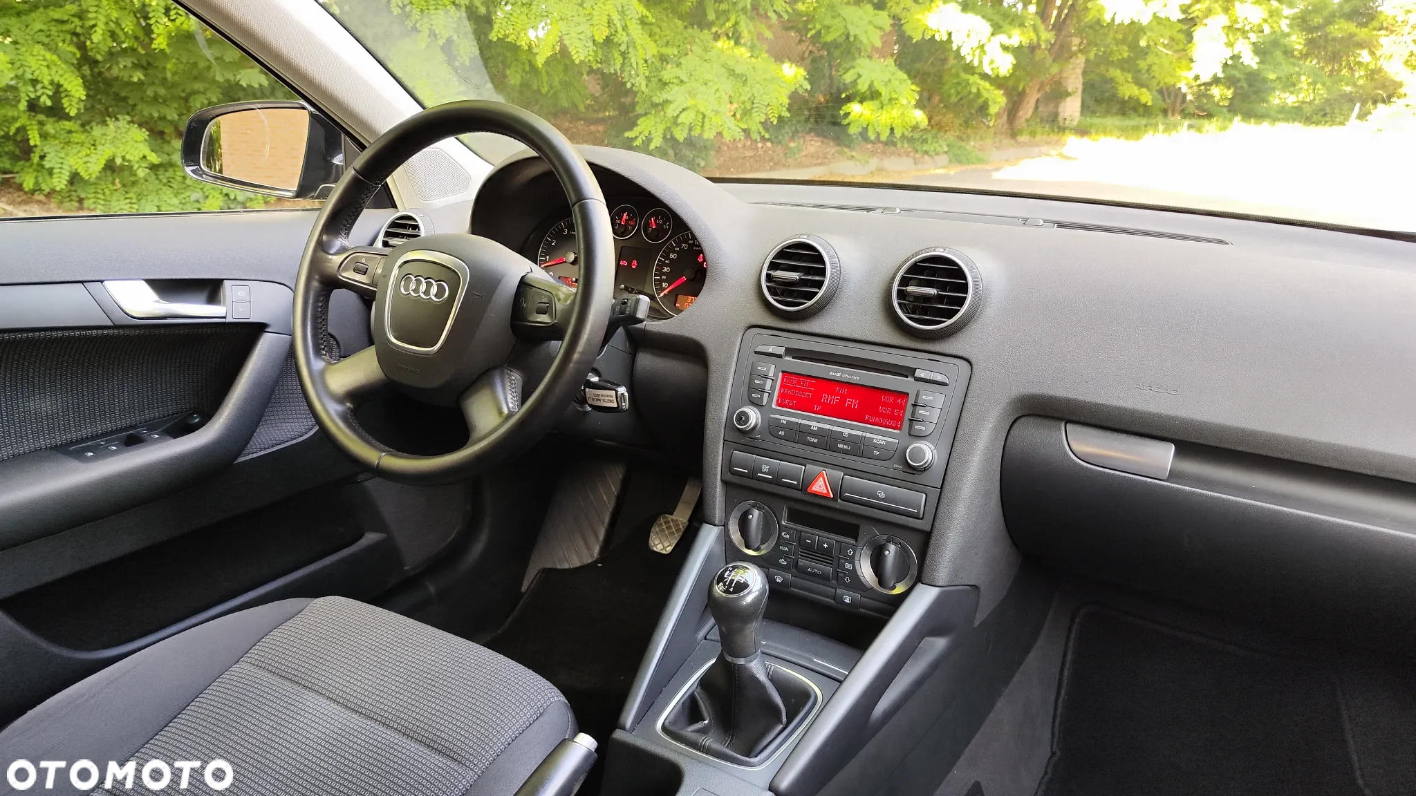 Audi A3 1.6 Attraction - 28