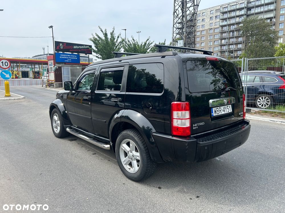 Dodge Nitro 2.8 CRD SE - 7