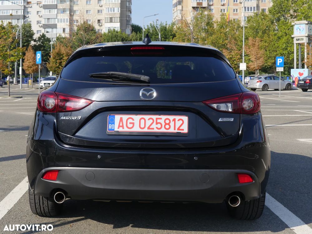 Mazda 3 SKYACTIV-G 120 Exclusive-Line - 4