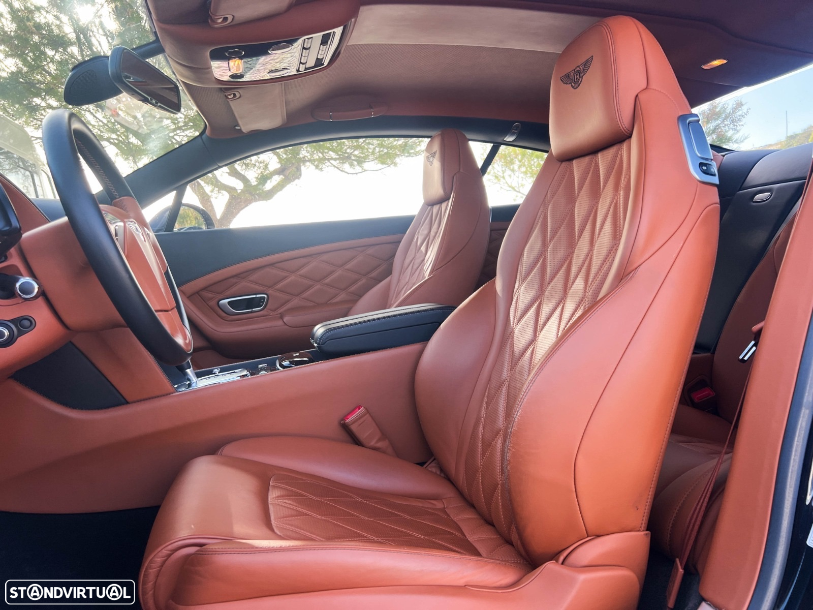 Bentley Continental GT V8 - 37