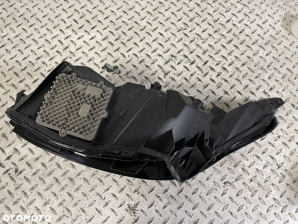 RANGE ROVER VELAR 18-  LAMPA PRAWA PRZEDNIA REFLEKTOR FULL LED  EUROPA IGŁA M8A2-13W029-EA - 12