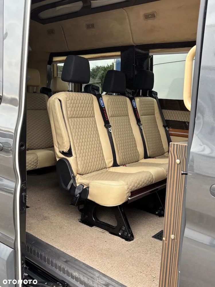 Ford Transit - 9