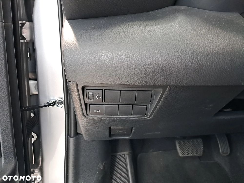 Toyota Yaris - 20