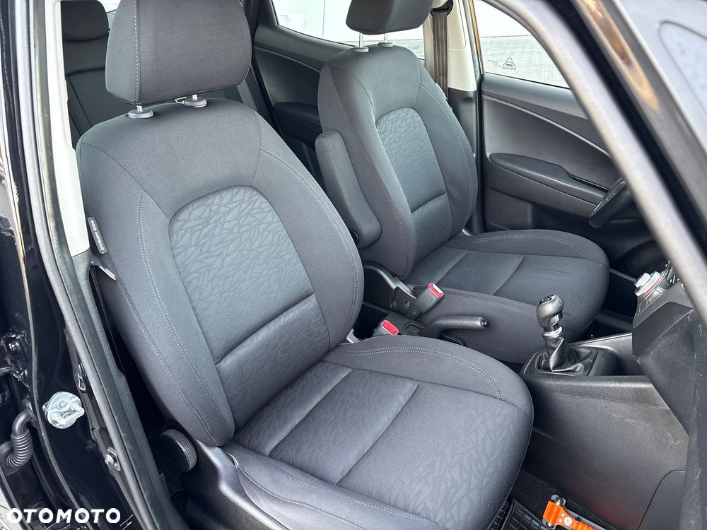 Hyundai ix20 1.4 blue Comfort - 23