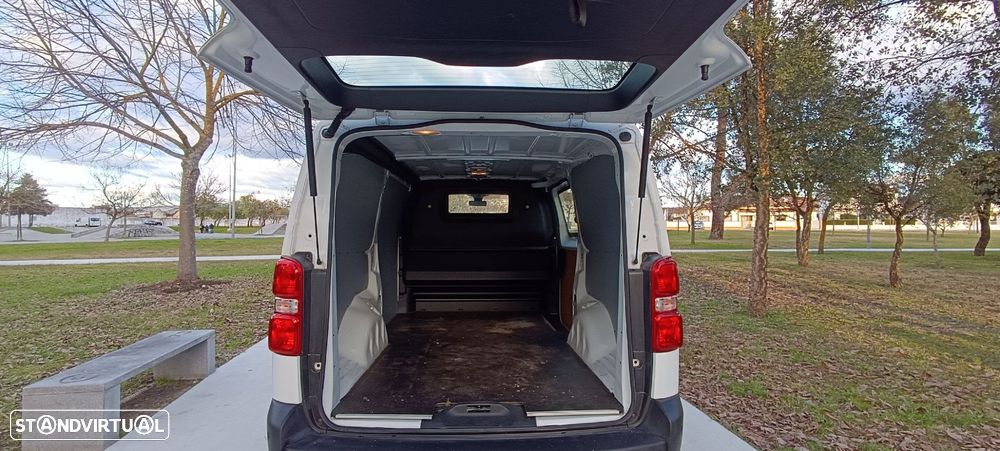 Citroën Jumpy 2.0 BlueHDi XL Club Confort Semi-Vidrado - 19