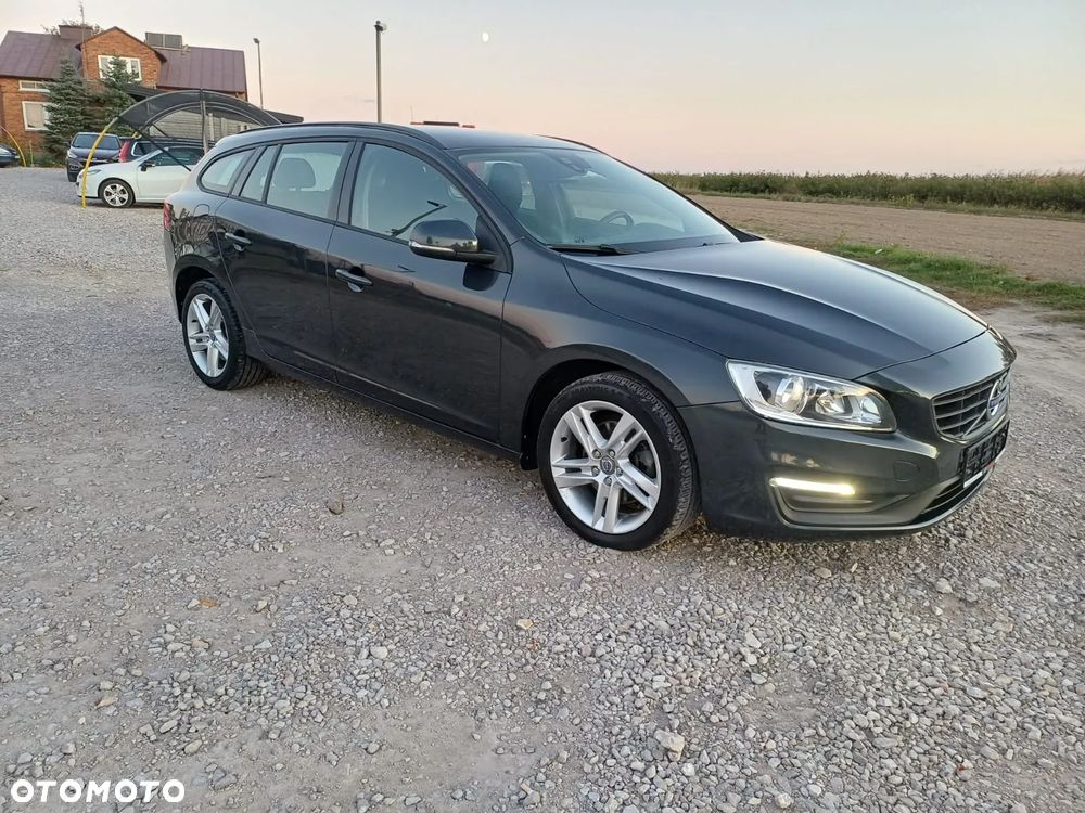 Volvo V60 D2 Drive-E Kinetic - 3