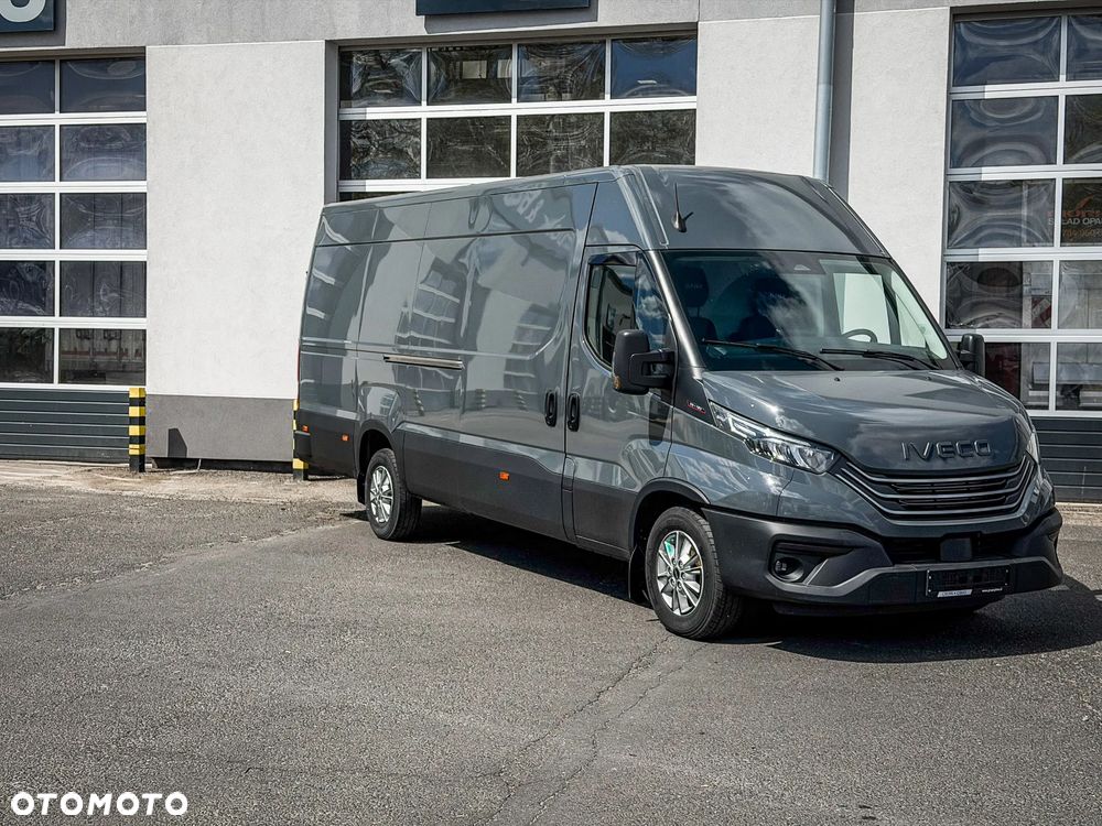 Iveco 35S18H V 3.0 Diesel 180 KM MT6 Furgon L4H2 - 5