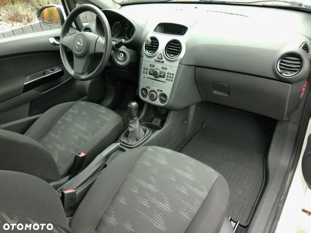 Opel Corsa - 14