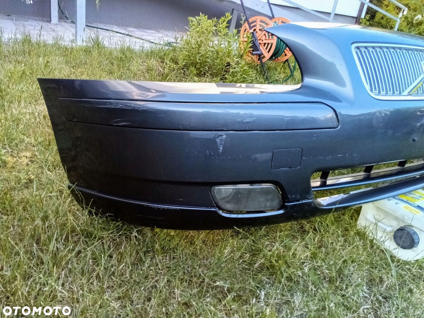 VOLVO V70 II LIFT 05-07 ZDERZAK PRZÓD - 4