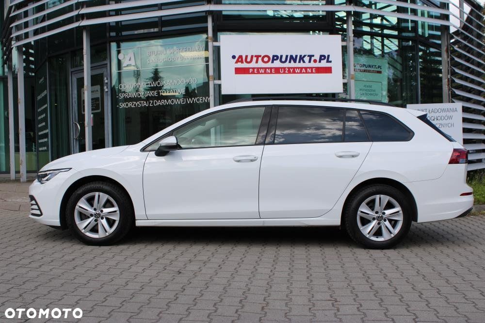 Volkswagen Golf - 8