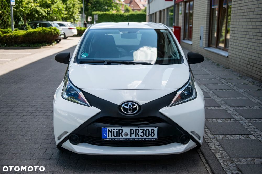 Toyota Aygo 1.0 VVT-i Sprint EU6 - 1