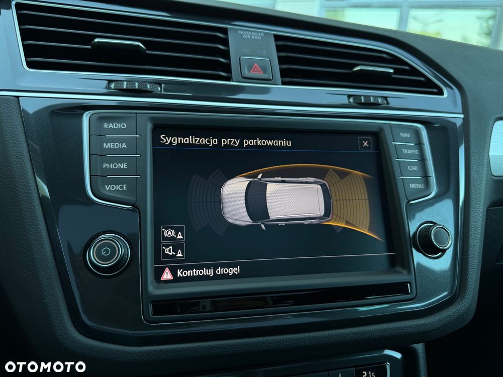 Volkswagen Tiguan - 38