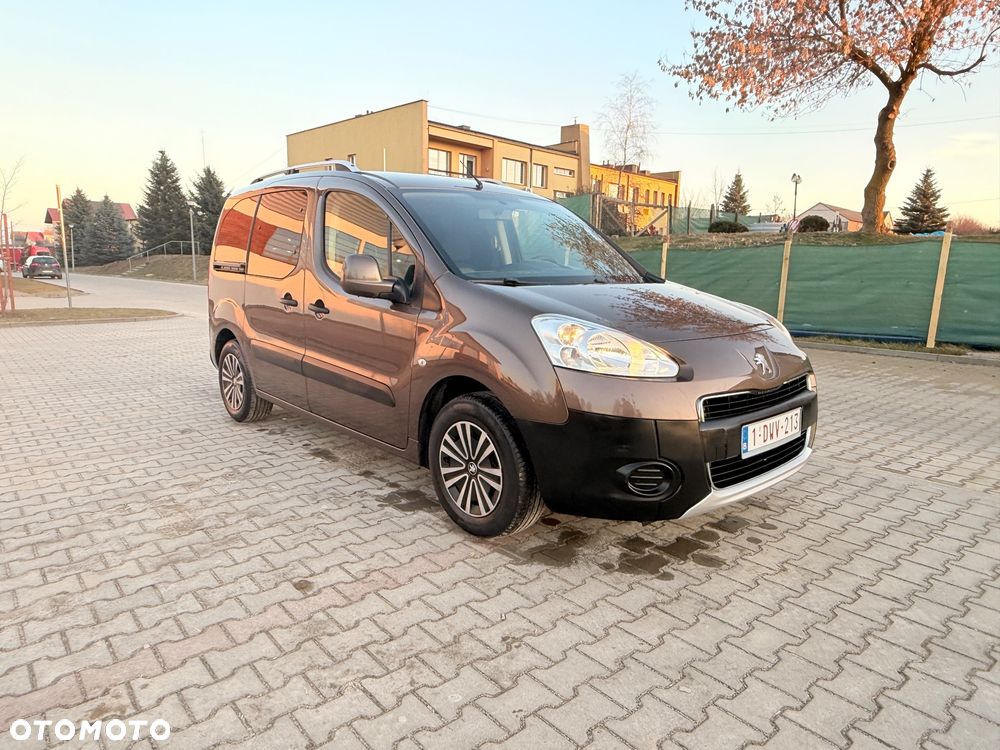 Peugeot Partner 98 VTi Family - 39