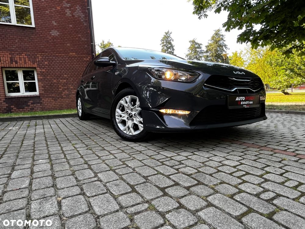 Kia Ceed 1.5 T-GDI M - 3