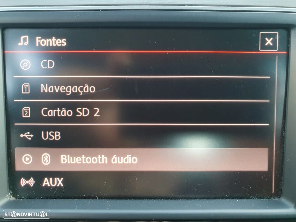 VW Golf 1.6 TDI Confortline - 15