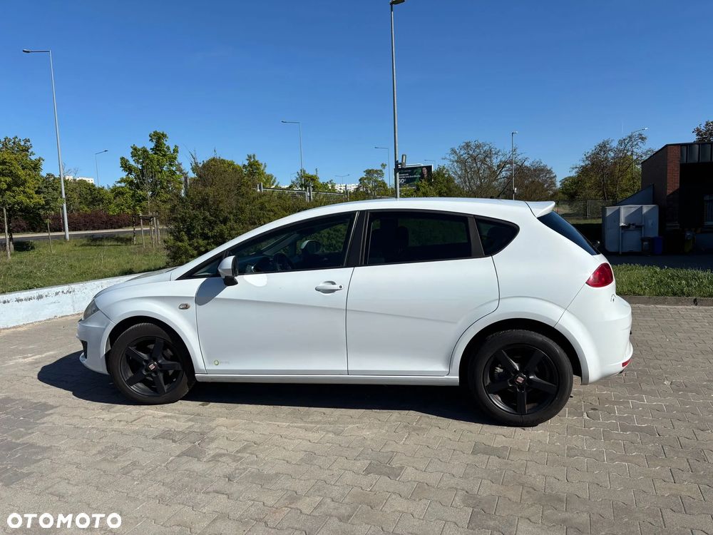 Seat Leon 1.6 TDI Ecomotive Reference - 2