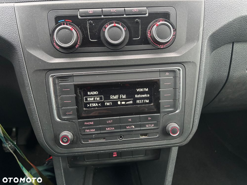 Volkswagen Caddy - 10