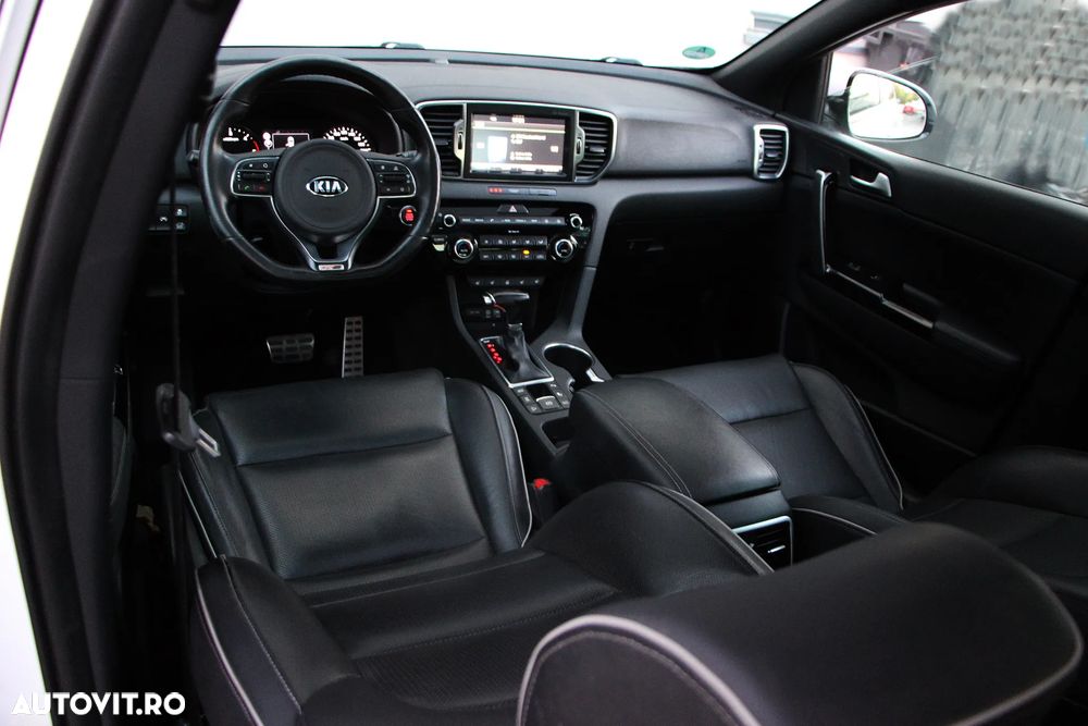 Kia Sportage 2,0 CRDI AWD Aut. GT Line - 10