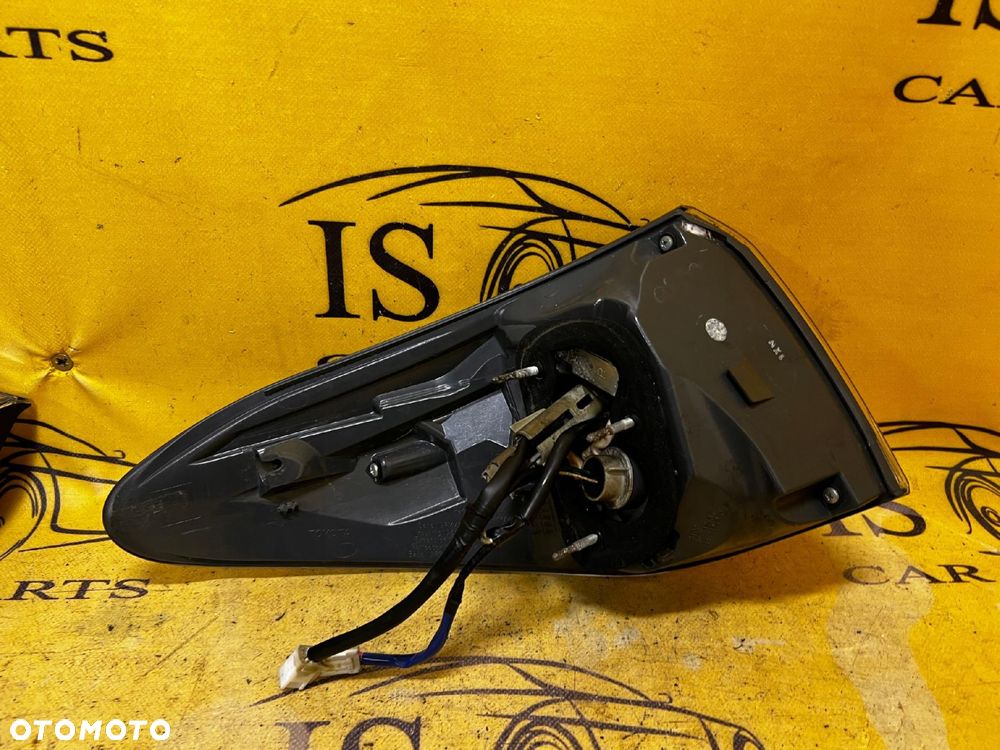 LAMPA TYLNA TYŁ PRAWA W BŁOTNIK LEXUS RX 450H ORYGINAŁ - 7