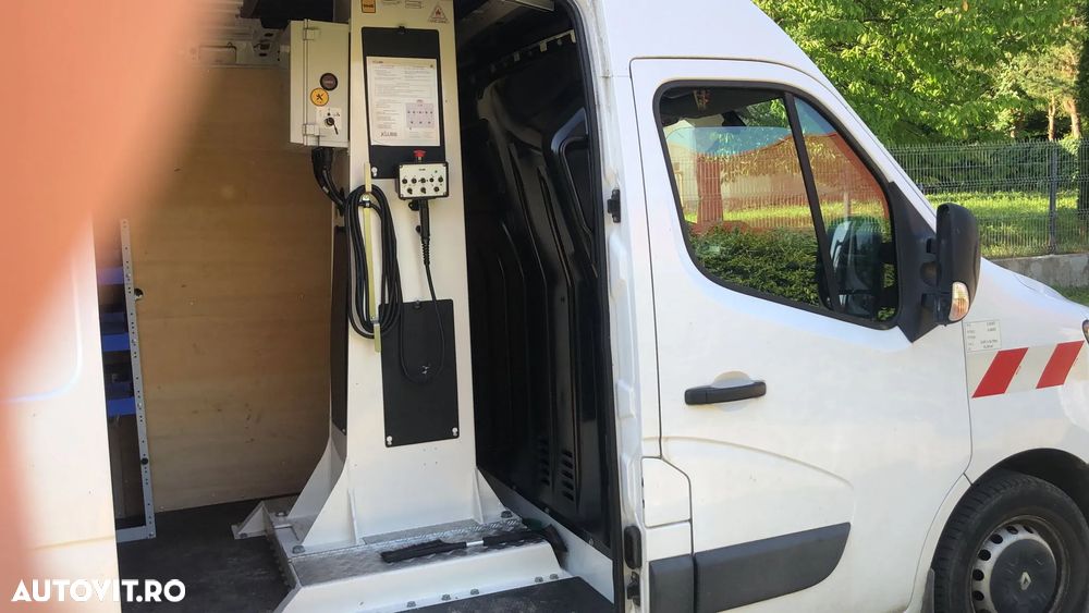 Renault Master - 15