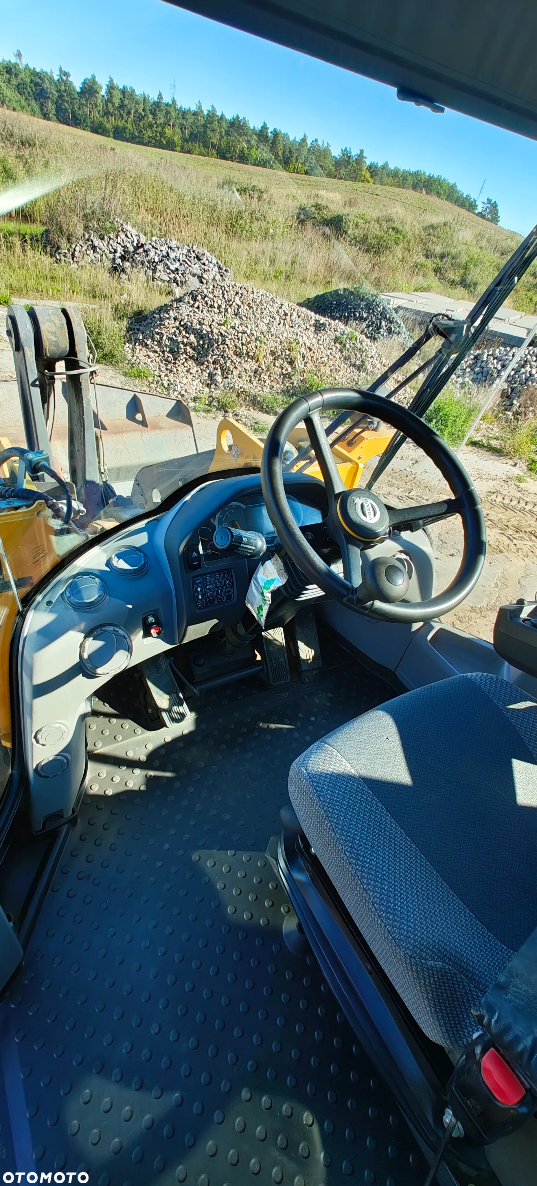 Volvo L120H - 13